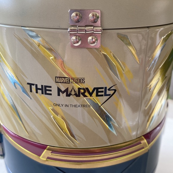 Marvel Comics The Marvels 2023 Movie Theater Metal Popcorn Tin - Toy Storage Tin - Picture 3 of 8